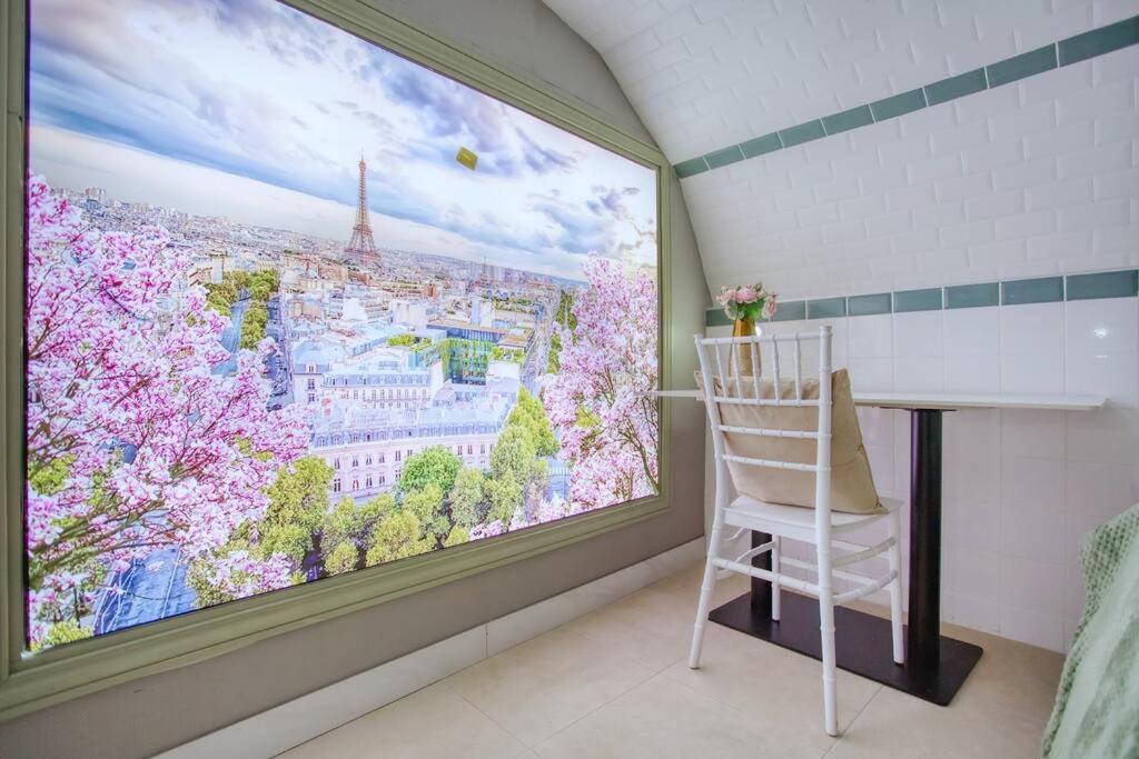 Le Nid Parisien Triplex Cosy Et Chaleureux Apartment Exterior photo